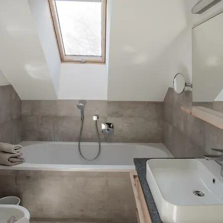 Penthouse Pichlerhof * Brunico