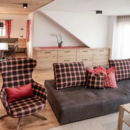 Penthouse Pichlerhof Brunico